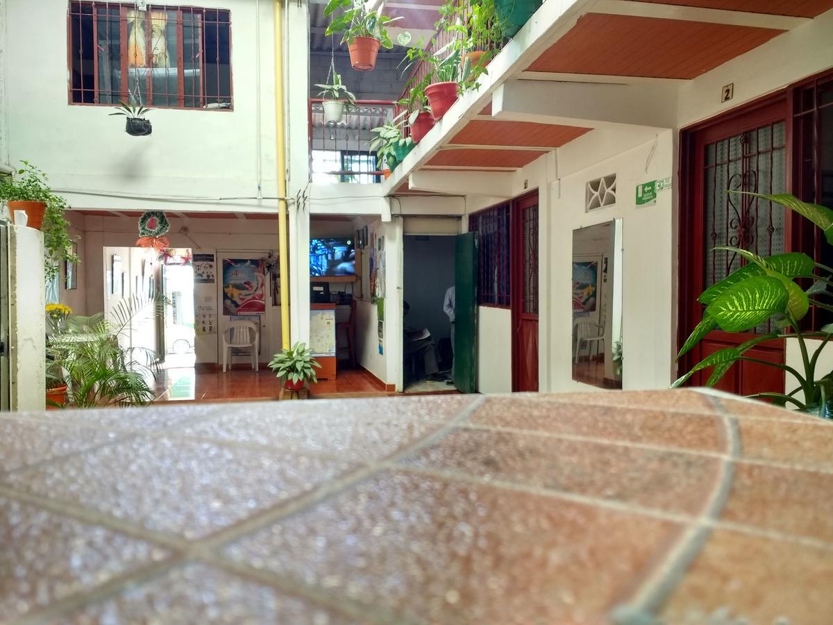 Hotel El Turista San Agustín Exteriör bild